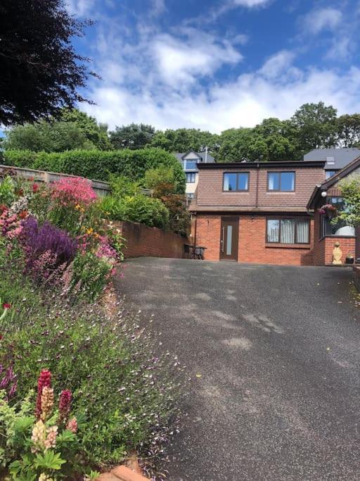 1 Bedroom Self Contained Separate Annexe In Exeter Ide Екстериор снимка
