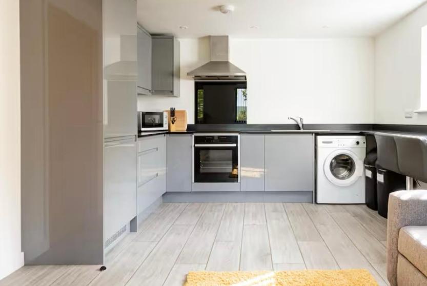 1 Bedroom Self Contained Separate Annexe In Exeter Ide Екстериор снимка