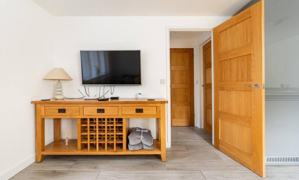1 Bedroom Self Contained Separate Annexe In Exeter Ide Екстериор снимка