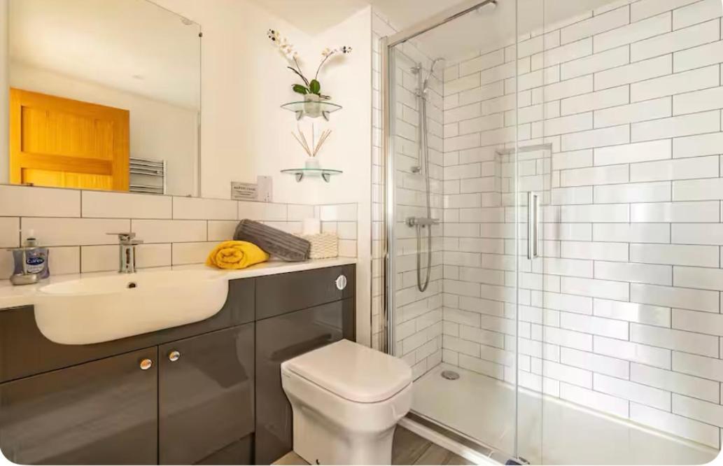 1 Bedroom Self Contained Separate Annexe In Exeter Ide Екстериор снимка